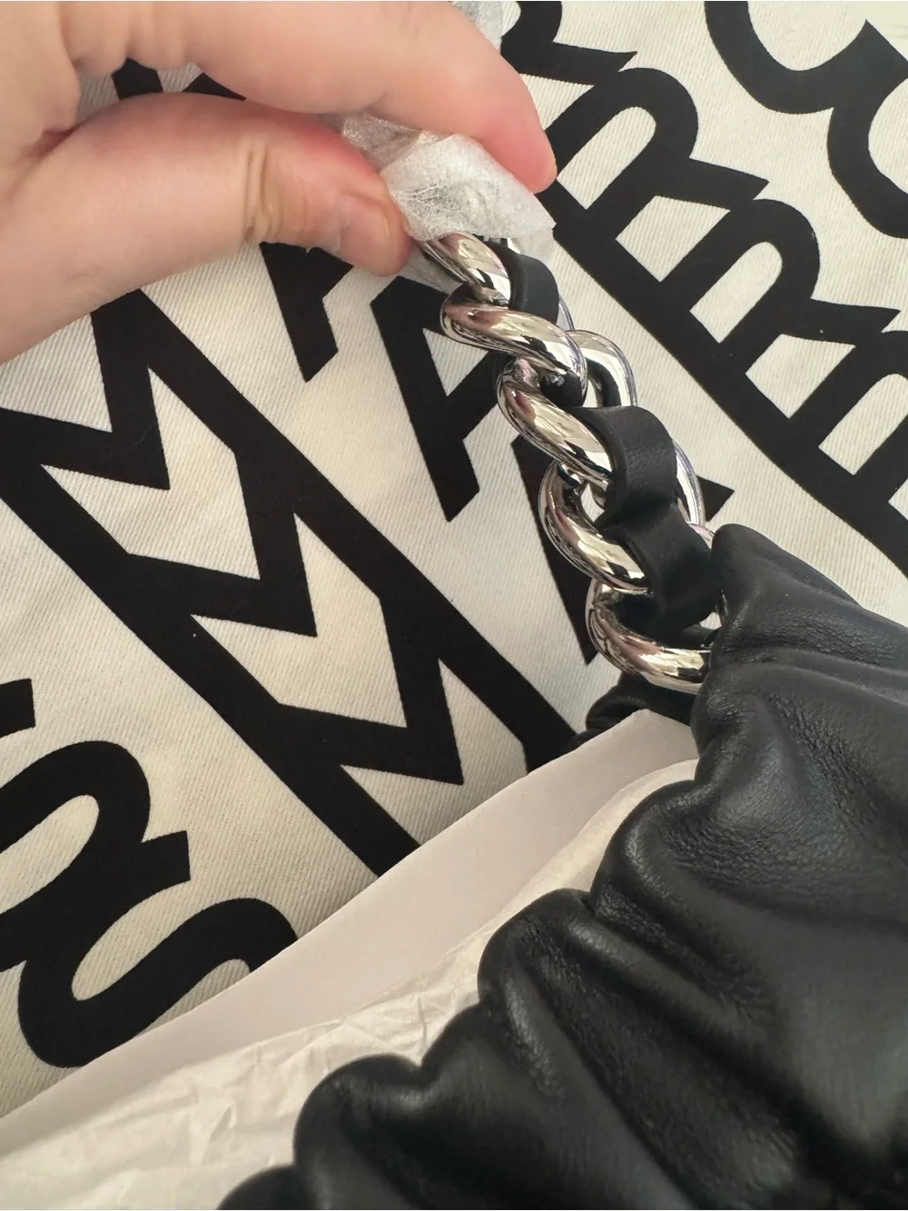 NWT Marc Jacobs The Grommet Charm Cristina Leather Tote - Picture 13 of 15